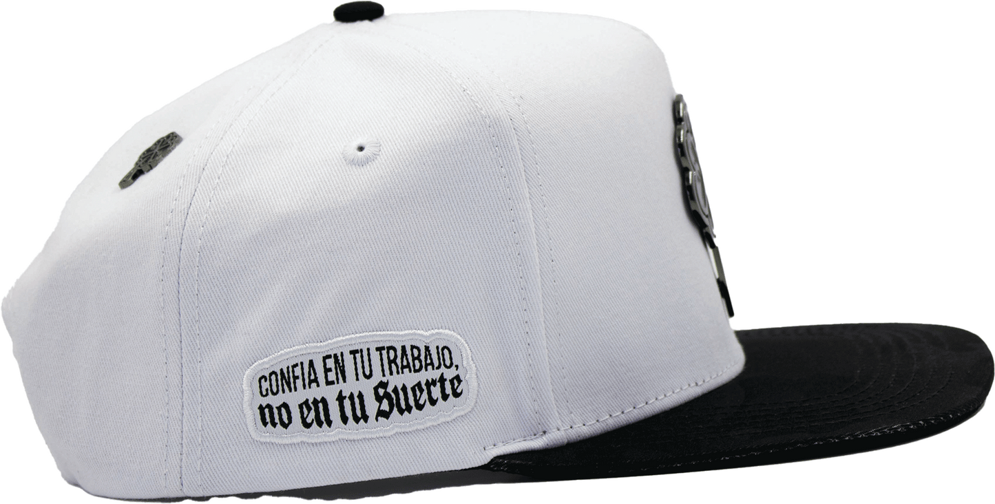 Trebol Placa Blanco/negro Confía en tu trabajo, no en tu suerte